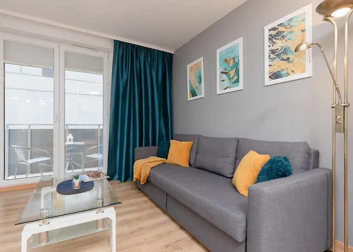 Warszawa Wawrzyszewska Apartment by Renters